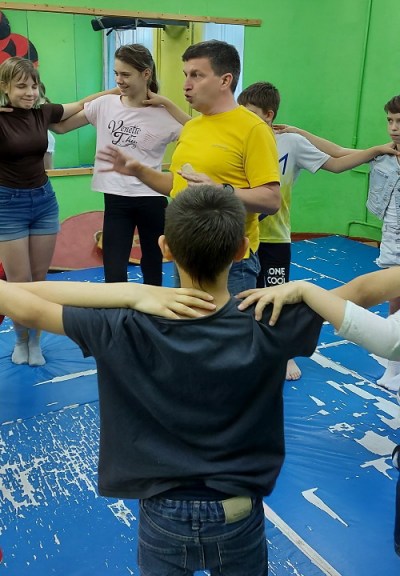 Командный конкурс «Веревочный курс»  в подростковом клубе «Гайдар»