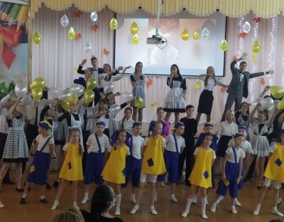 Танцевальная студия «Танцы плюс» на празднике День учителя